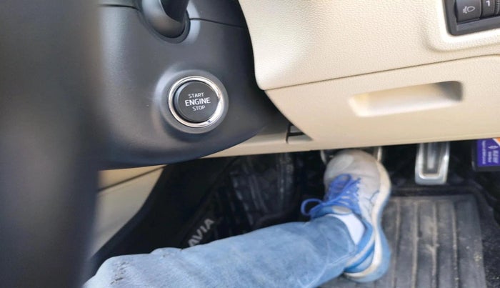 2023 Skoda SLAVIA STYLE 1.0L TSI AT, Petrol, Automatic, 37,763 km, interior