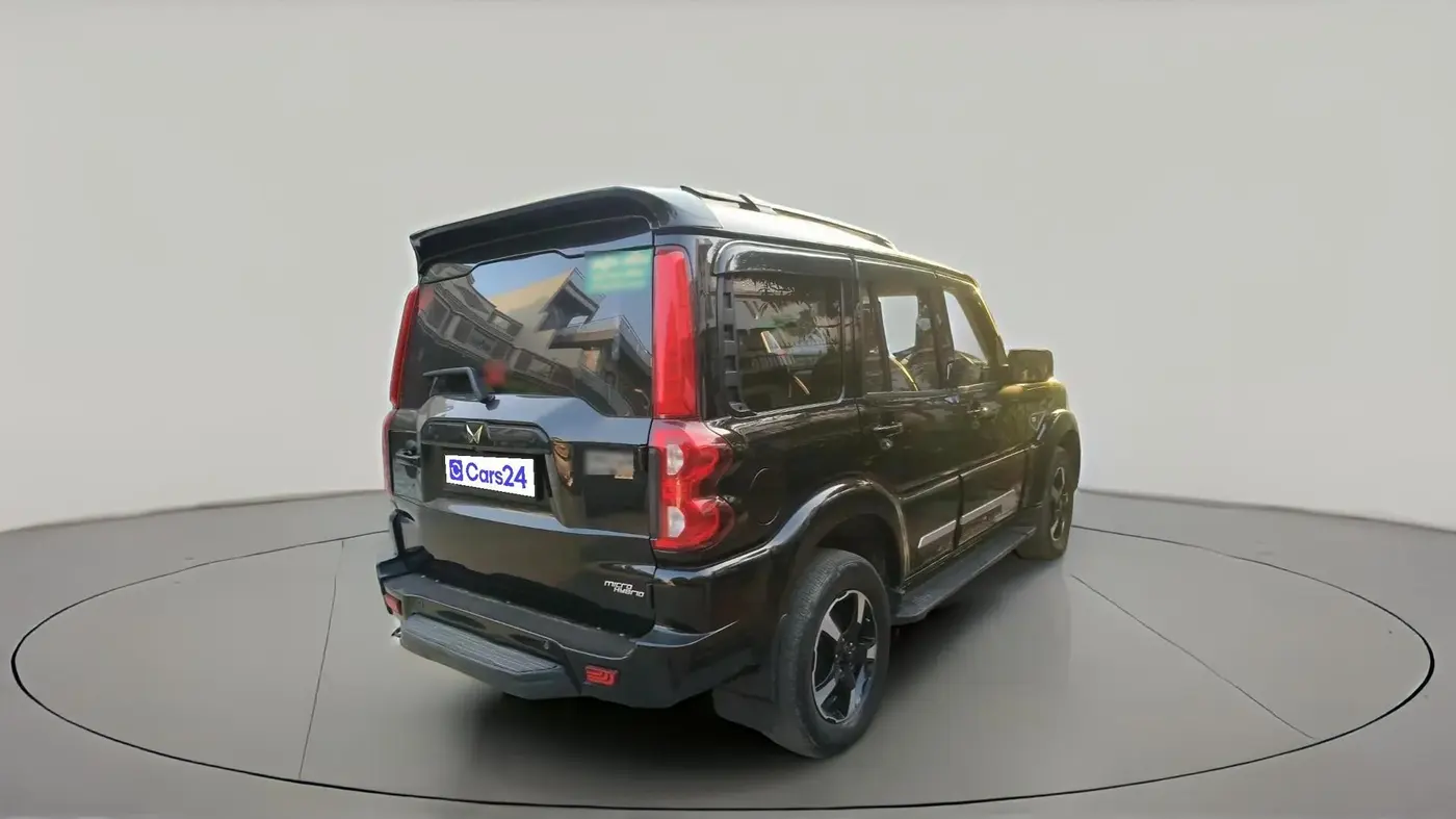 2023 Mahindra SCORPIO CLASSIC S 7STR, Diesel, Manual, 52,232 km, exterior