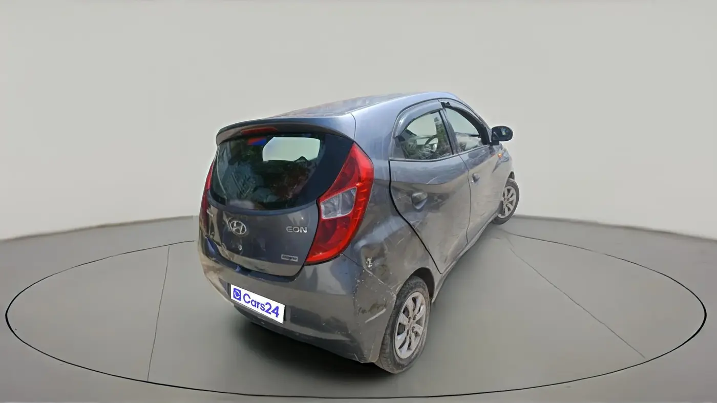 2011 Hyundai Eon MAGNA, CNG, Manual, 1,59,967 km, exterior