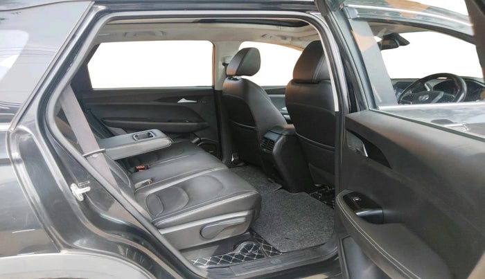 2019 MG HECTOR SHARP 2.0 DIESEL, Diesel, Manual, 99,237 km, interior