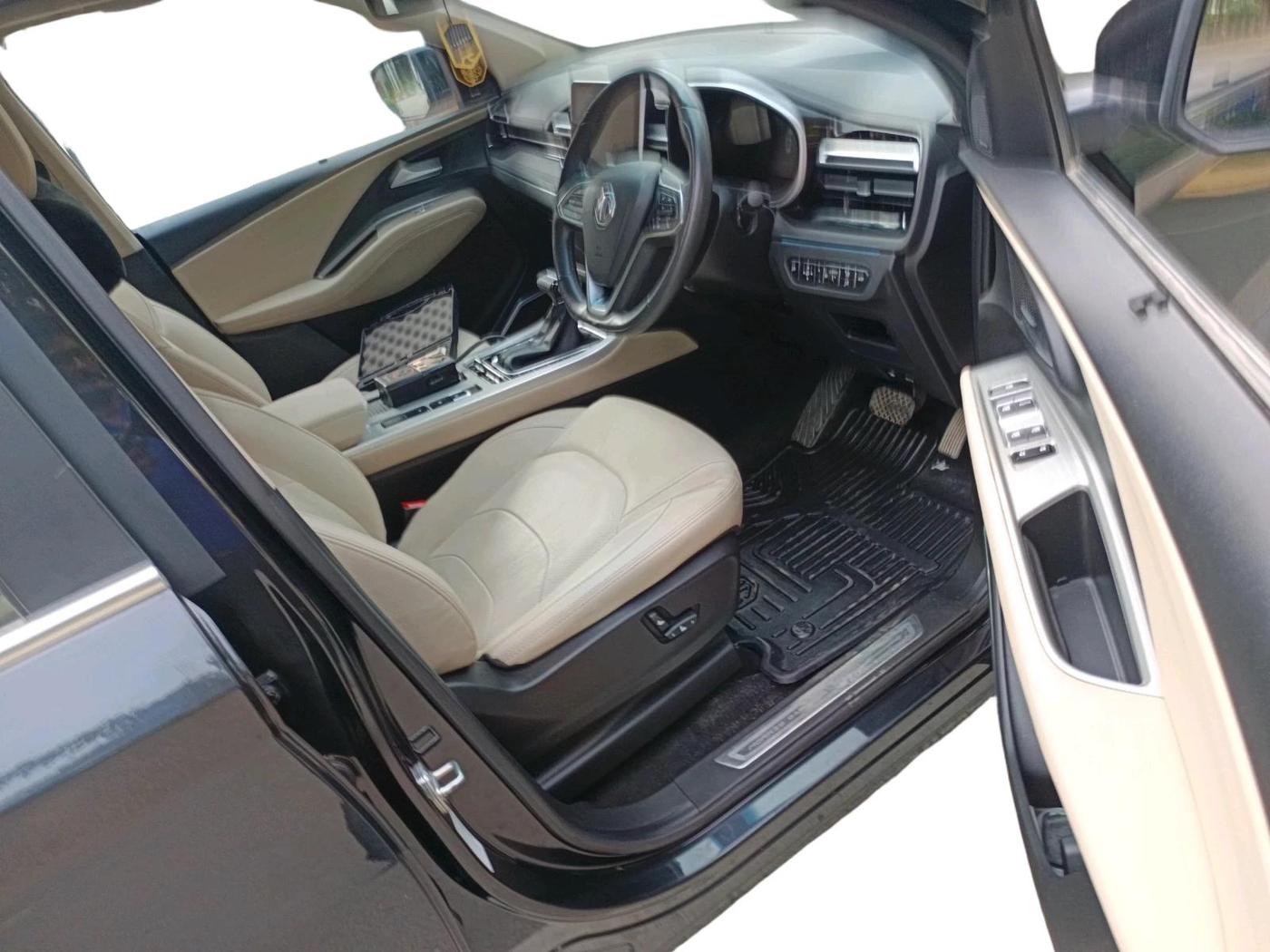 2023 MG HECTOR SHARP PRO 1.5 PETROL TURBO CVT PETROL, Petrol, Automatic, 33,123 km, interior