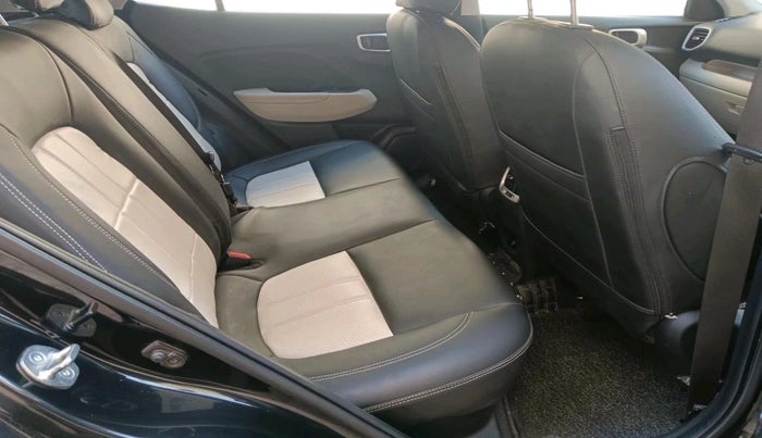 2024 Hyundai VENUE SX (O) 1.0 TURBO DCT, Petrol, Automatic, 12,590 km, interior