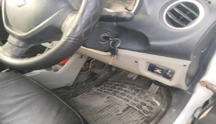 2015 Maruti Alto K10 VXI, Petrol, Manual, 1,54,548 km, interior