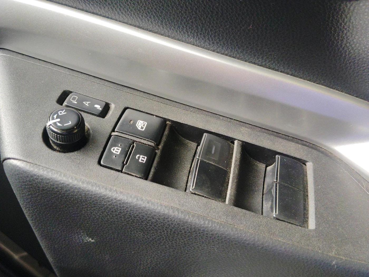 2023 Toyota INNOVA HYCROSS VX HYBRID 7 STR, Hybrid, Automatic, 73,474 km, interior