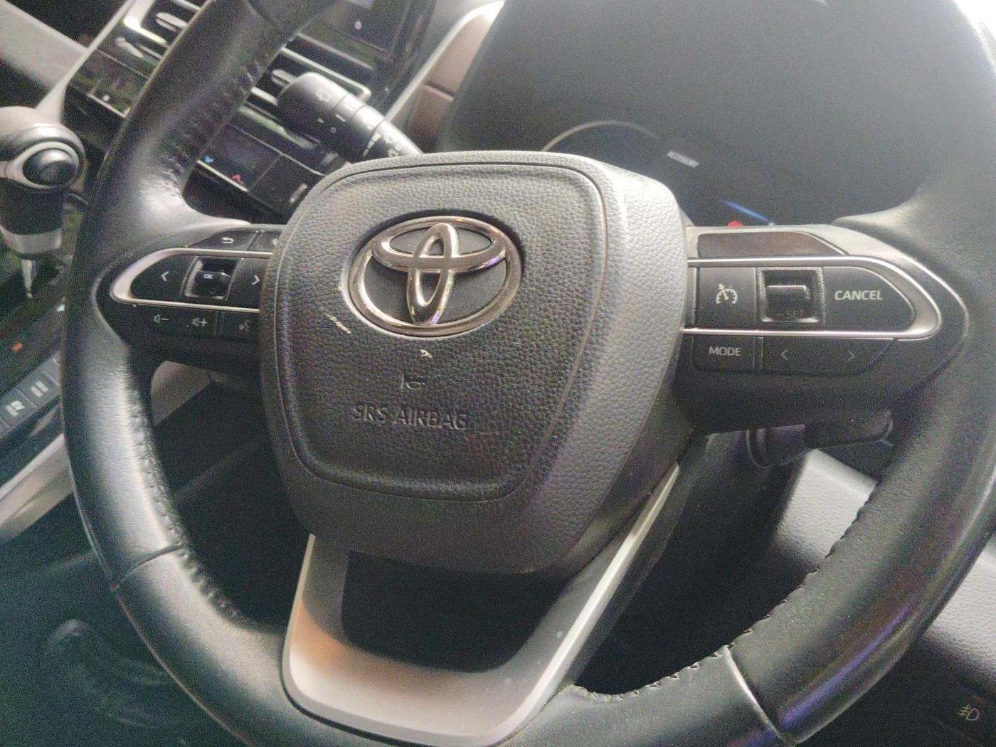 2023 Toyota INNOVA HYCROSS VX HYBRID 7 STR, Hybrid, Automatic, 73,474 km, interior