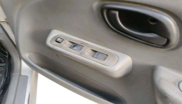 2011 Maruti Alto K10 VXI, Petrol, Manual, 1,75,576 km, interior