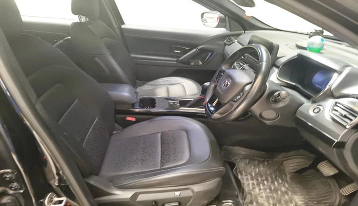 2022 Tata Safari XZA PLUS, Diesel, Automatic, 40,540 km, interior