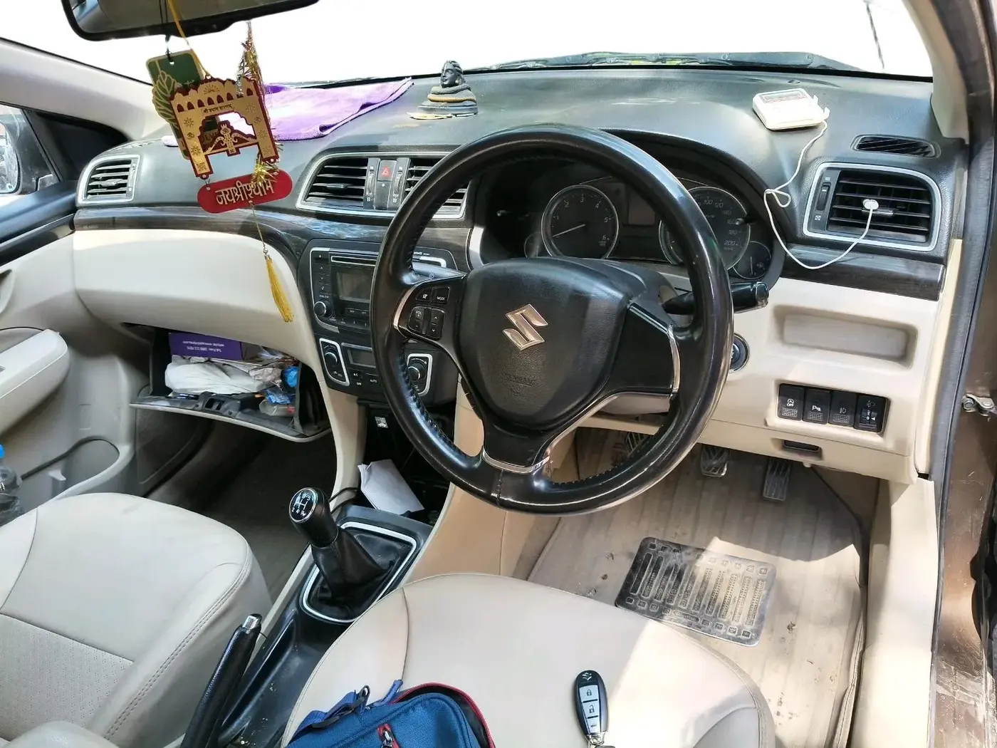 2017 Maruti Ciaz ZDI SHVS, Diesel, Manual, 2,29,292 km, interior