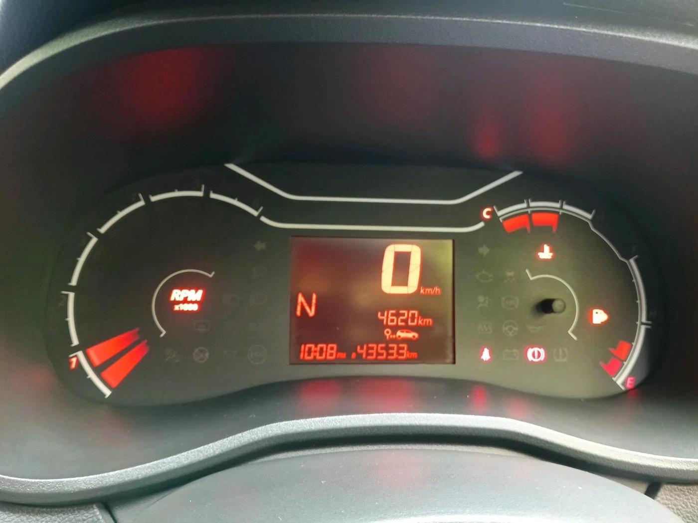 2021 Renault Kwid RXL 1.0 AMT, Petrol, Automatic, 4,620 km, interior