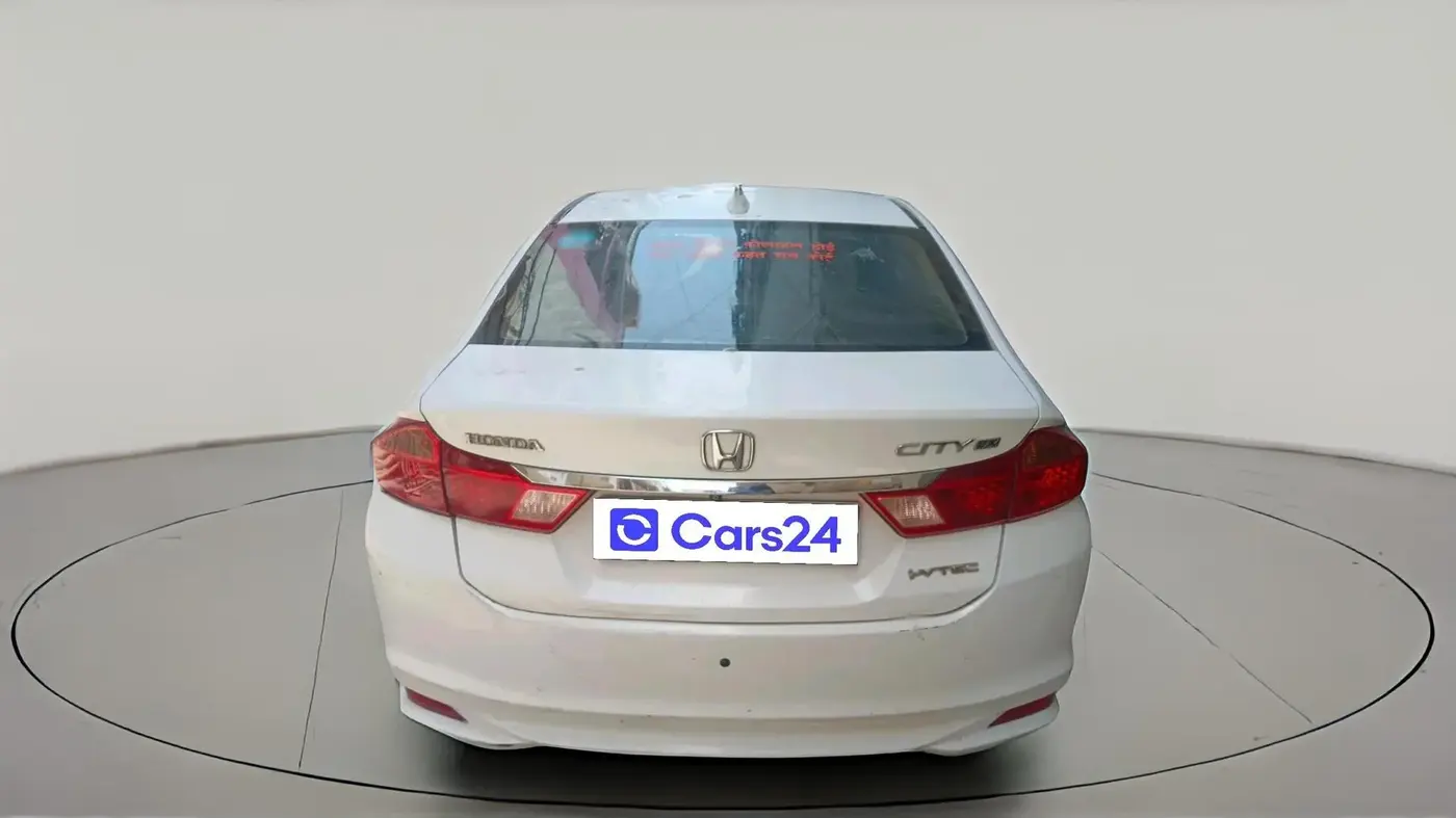 2015 Honda City 1.5L I-VTEC VX CVT, CNG, Automatic, 1,06,983 km, exterior