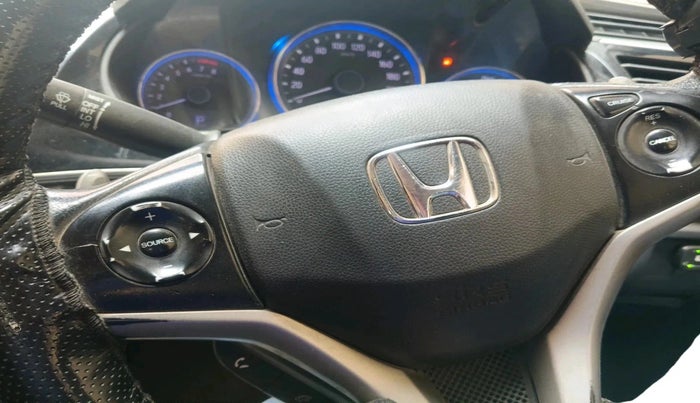 2015 Honda City 1.5L I-VTEC VX CVT, CNG, Automatic, 1,06,983 km, interior