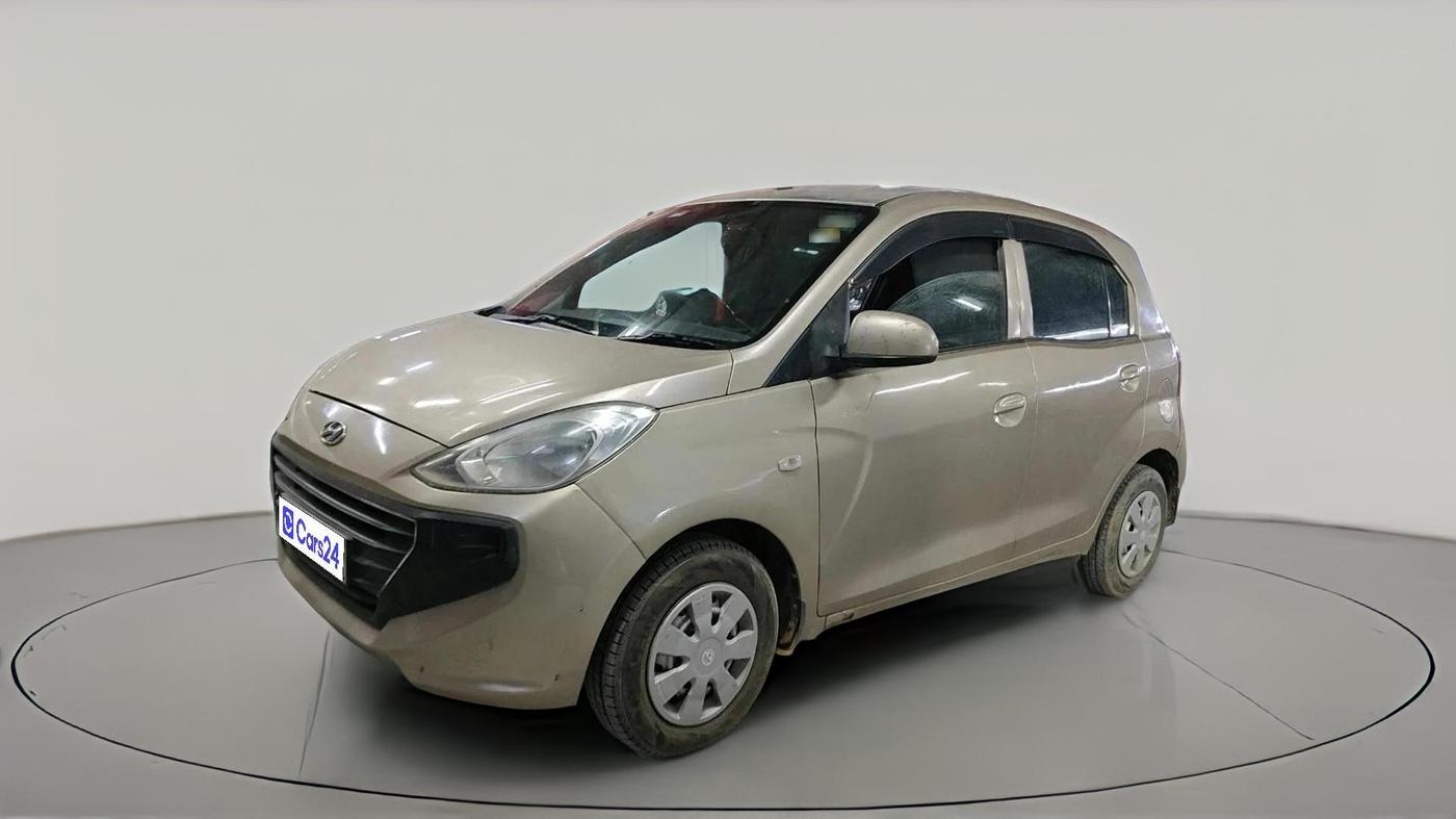 2019 Hyundai NEW SANTRO MAGNA CNG, CNG, Manual, 1,12,335 km, exterior