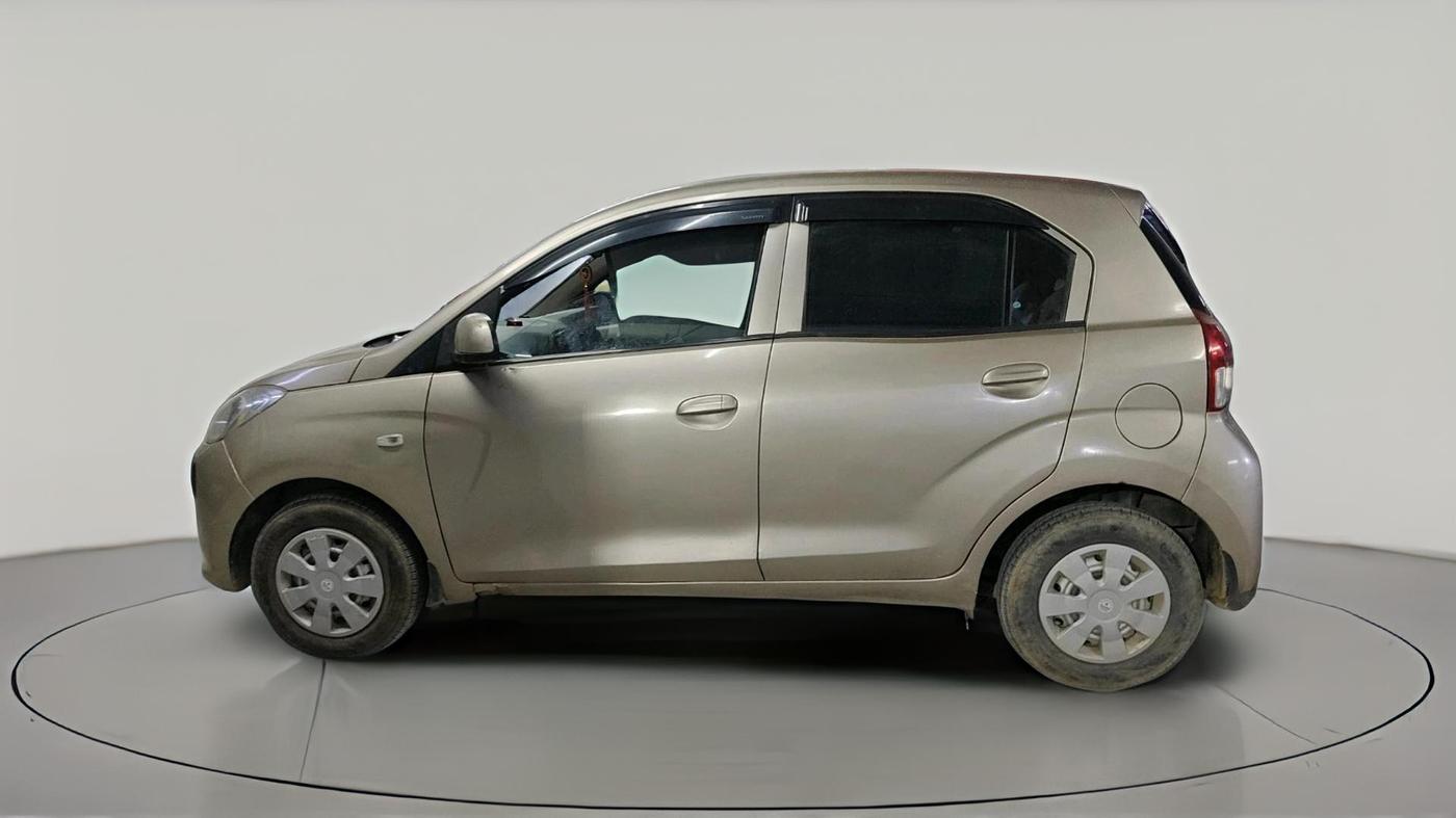 2019 Hyundai NEW SANTRO MAGNA CNG, CNG, Manual, 1,12,335 km, exterior