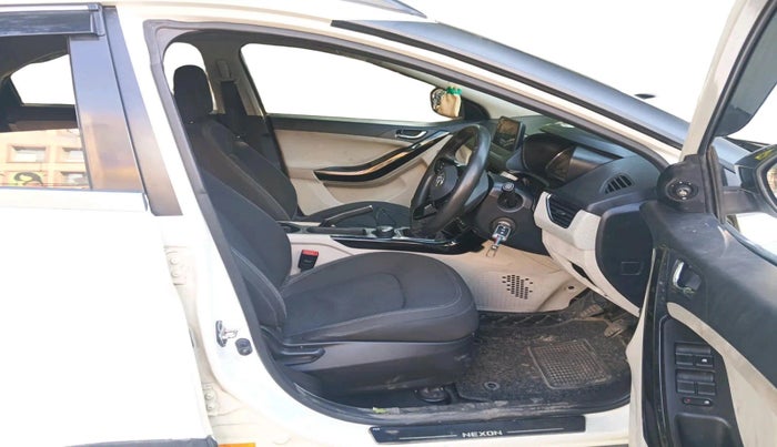 2020 Tata NEXON XZ PETROL, Petrol, Manual, 57,476 km, interior