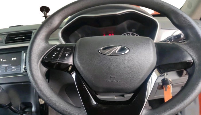 2017 Mahindra KUV 100 NXT K6+ D 6 STR, Diesel, Manual, 81,170 km, interior