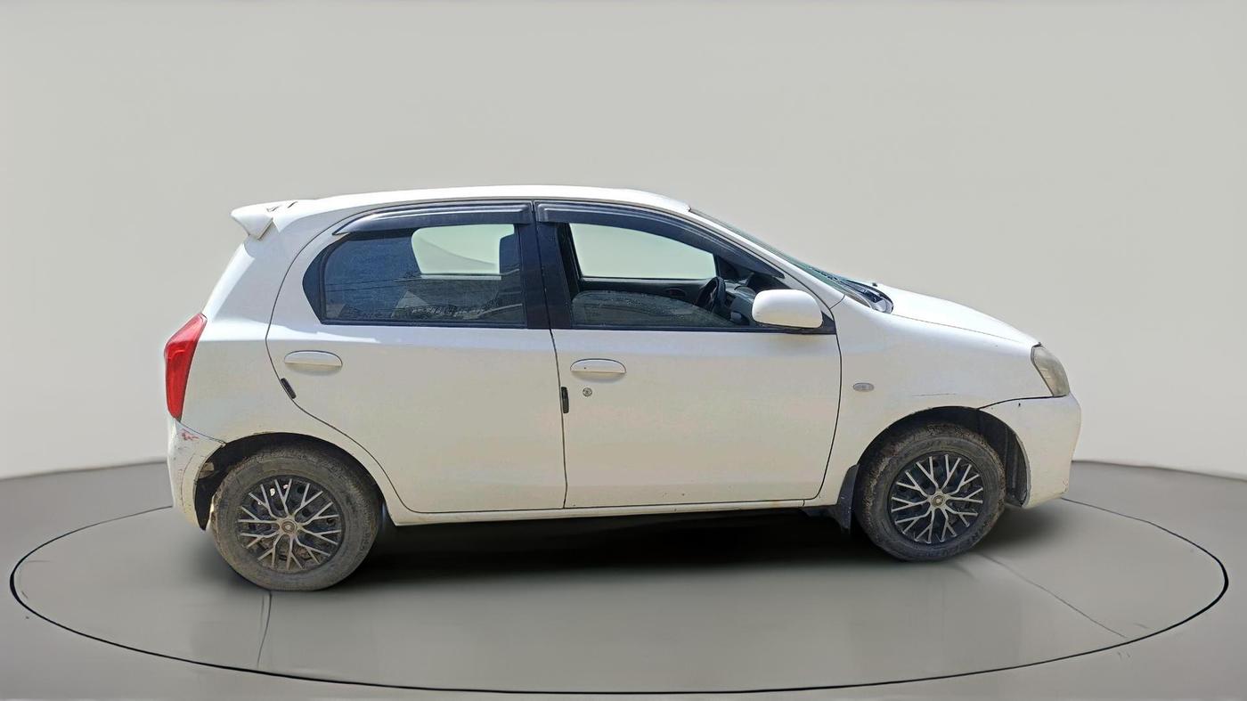 2011 Toyota Etios Liva G, Petrol, Manual, 91,836 km, exterior