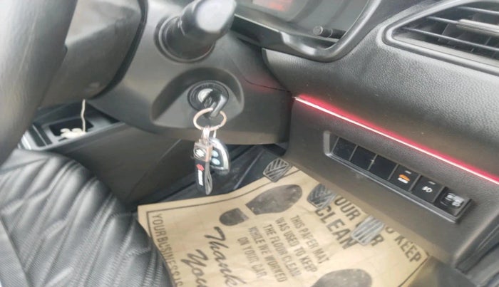 2019 Maruti Swift LXI, Petrol, Manual, 26,435 km, interior