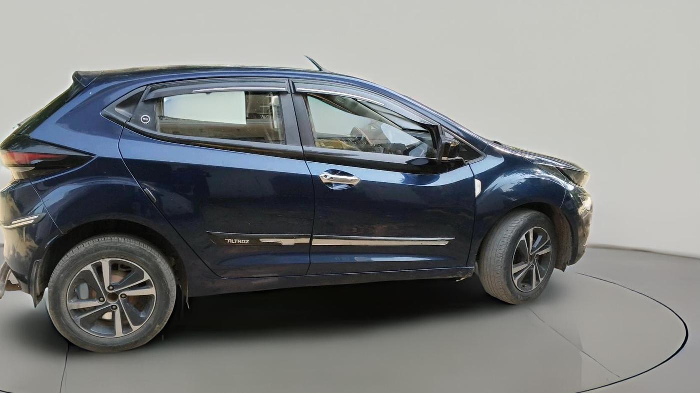 2023 Tata ALTROZ XZ CNG, CNG, Manual, 64,599 km, exterior