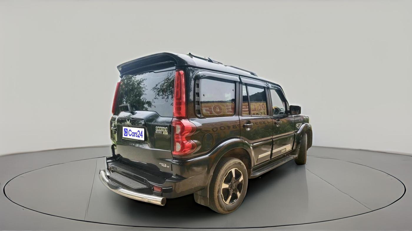 2023 Mahindra SCORPIO CLASSIC S11 7STR, Diesel, Manual, 32,017 km, exterior