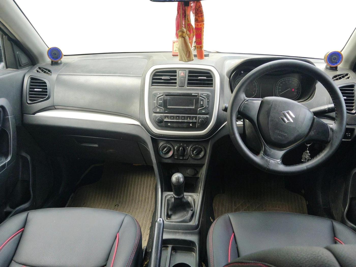 2021 Maruti Vitara Brezza LXI, Petrol, Manual, 25,568 km, interior