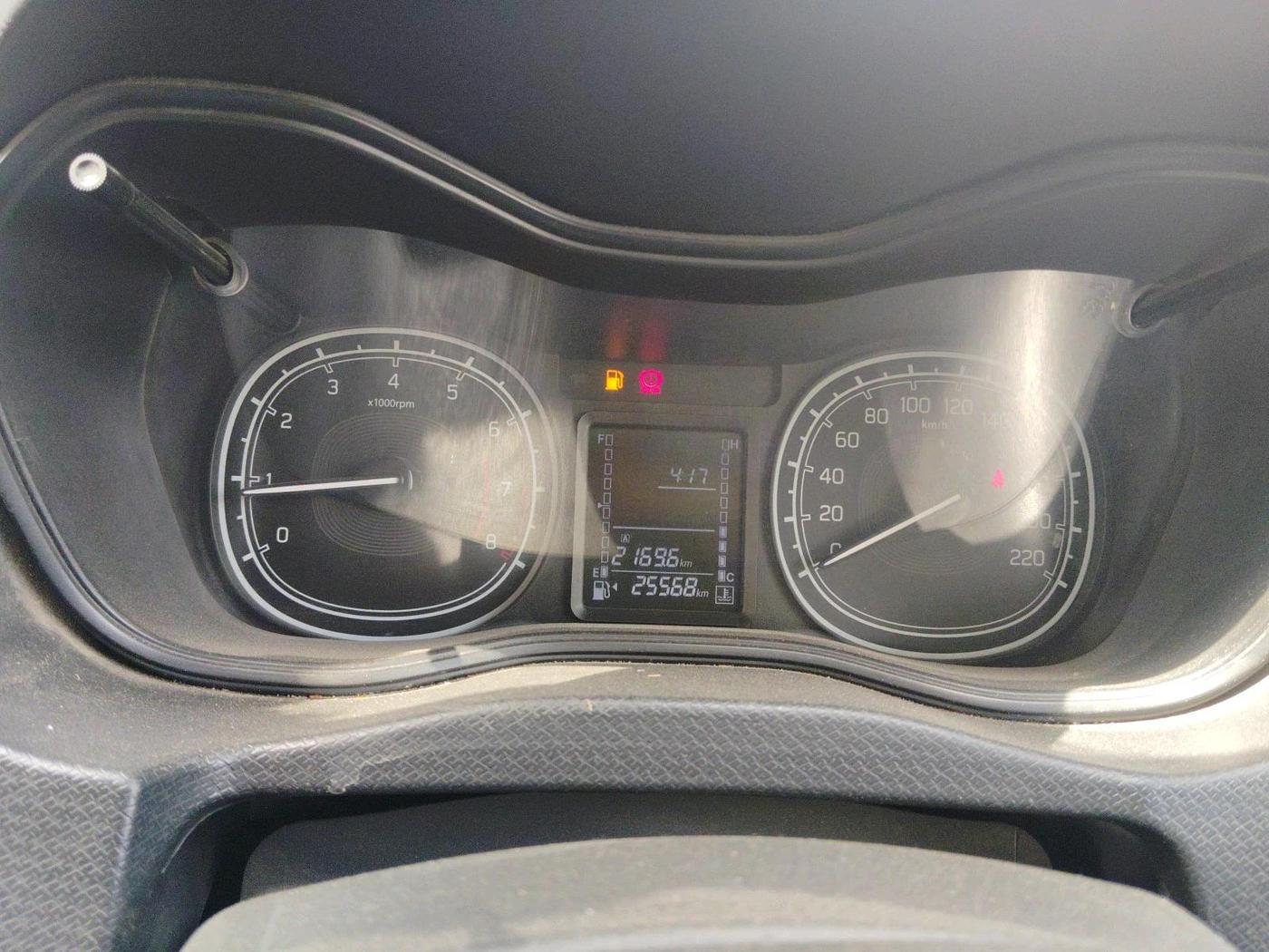 2021 Maruti Vitara Brezza LXI, Petrol, Manual, 25,568 km, interior