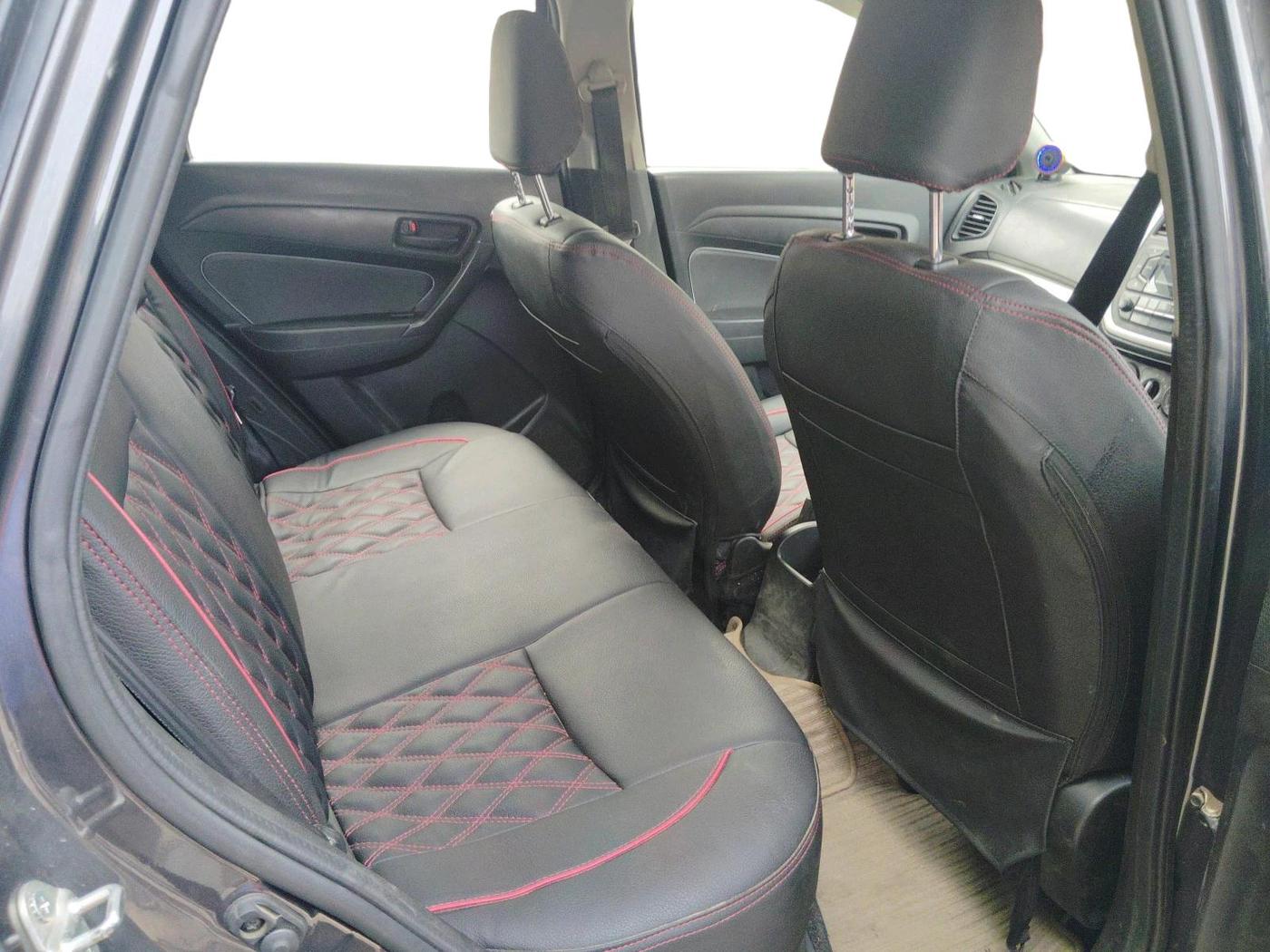 2021 Maruti Vitara Brezza LXI, Petrol, Manual, 25,568 km, interior