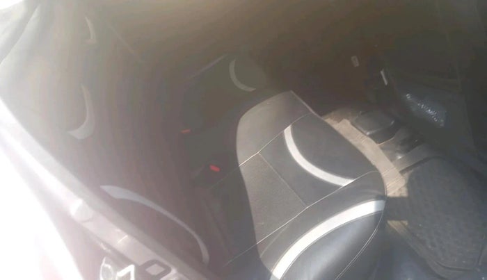 2014 Maruti Swift LXI, Petrol, Manual, 50,971 km, interior