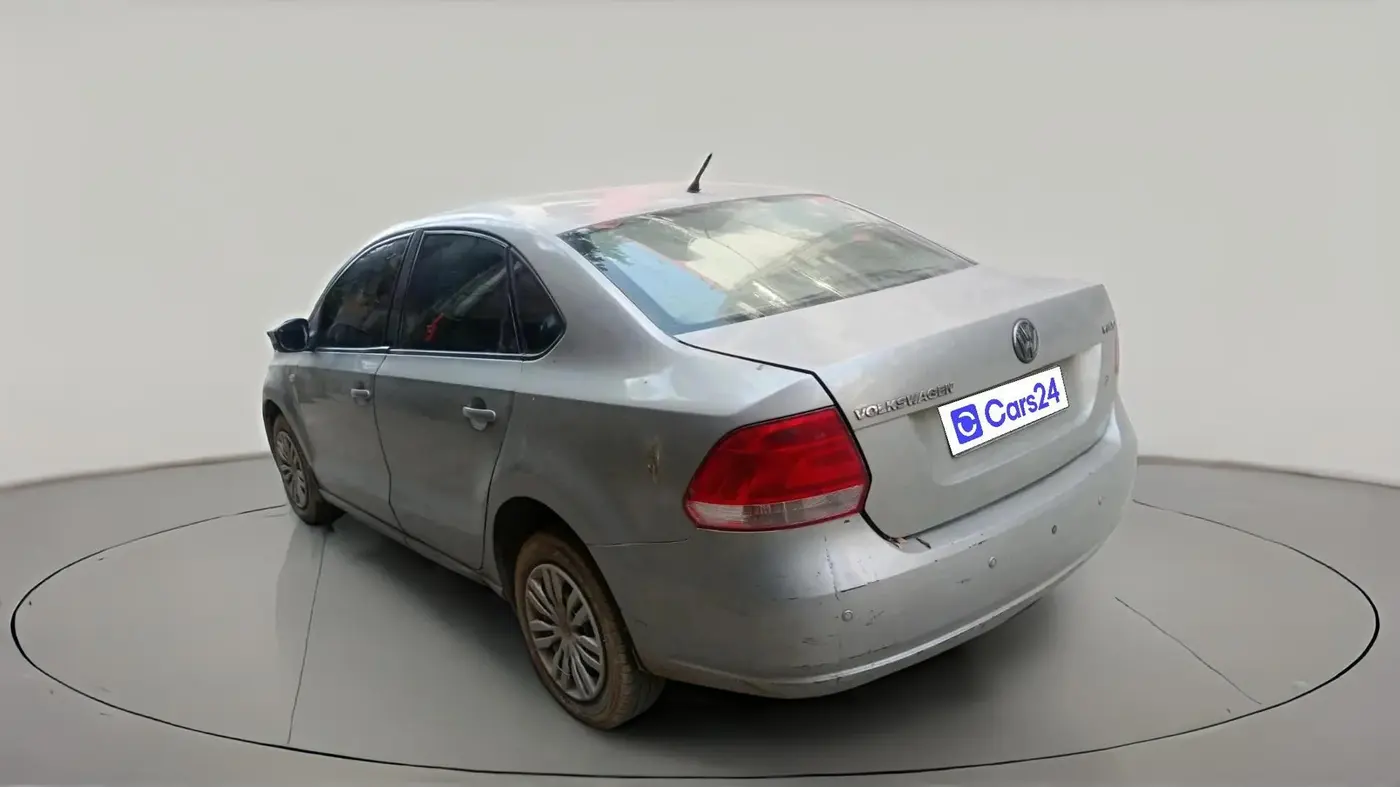 2013 Volkswagen Vento COMFORTLINE 1.6, CNG, Manual, 1,45,508 km, exterior
