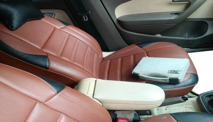 2013 Volkswagen Vento COMFORTLINE 1.6, CNG, Manual, 1,45,508 km, interior