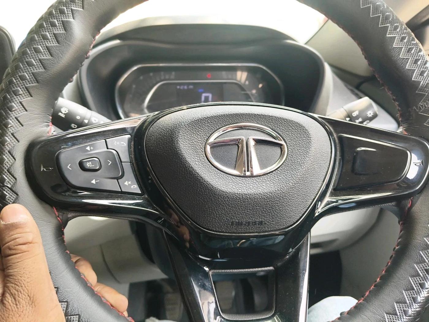 2023 Tata NEXON XZ PLUS PETROL, Petrol, Manual, 19,882 km, interior