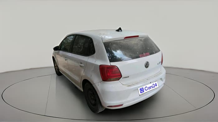 2015 Volkswagen Polo TRENDLINE 1.2L PETROL, CNG, Manual, 1,30,556 km, exterior