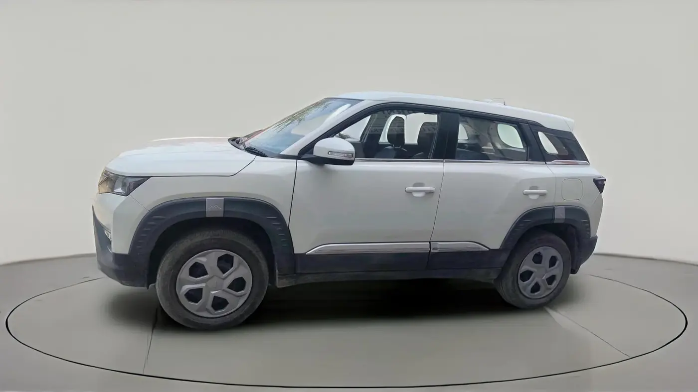 2024 Maruti BREZZA LXI, Petrol, Manual, 18,139 km, exterior