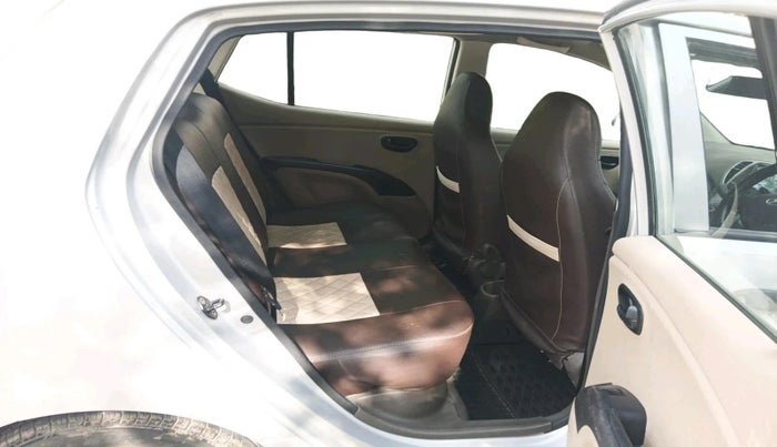 2015 Hyundai i10 MAGNA 1.1, Petrol, Manual, 52,163 km, interior