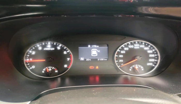 2022 KIA SELTOS HTK PLUS 1.5 IMT, Petrol, Manual, 21,281 km, interior