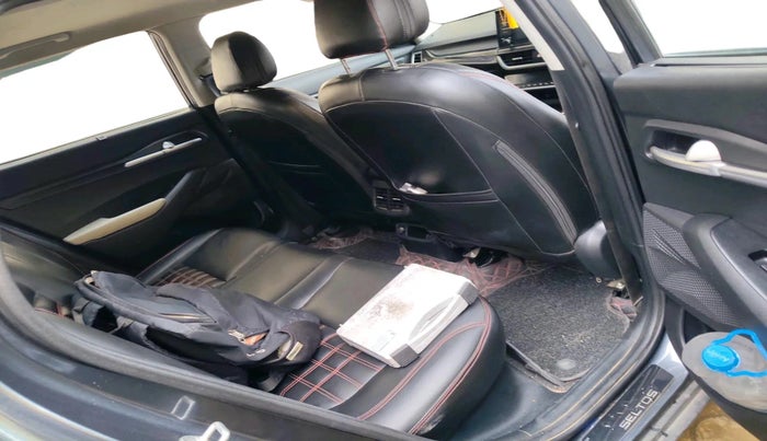 2022 KIA SELTOS HTK PLUS 1.5 IMT, Petrol, Manual, 21,281 km, interior