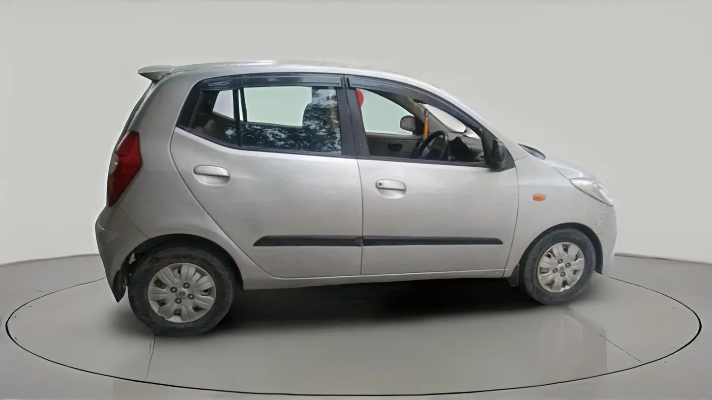 2015 Hyundai i10 MAGNA 1.1, CNG, Manual, 94,592 km, exterior