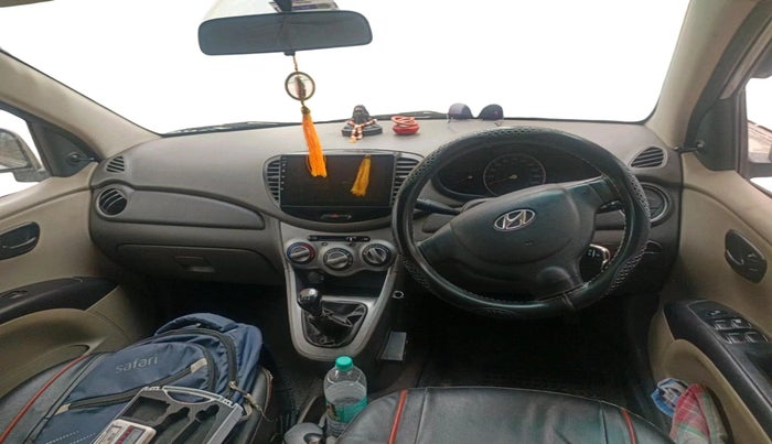 2015 Hyundai i10 MAGNA 1.1, CNG, Manual, 94,592 km, interior