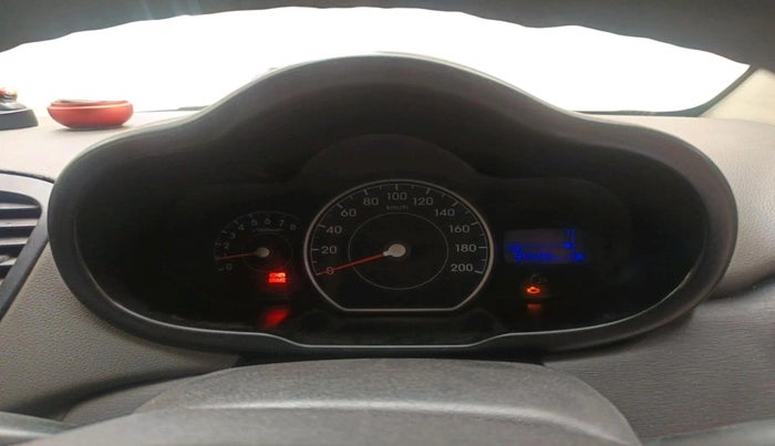 2015 Hyundai i10 MAGNA 1.1, CNG, Manual, 94,592 km, interior