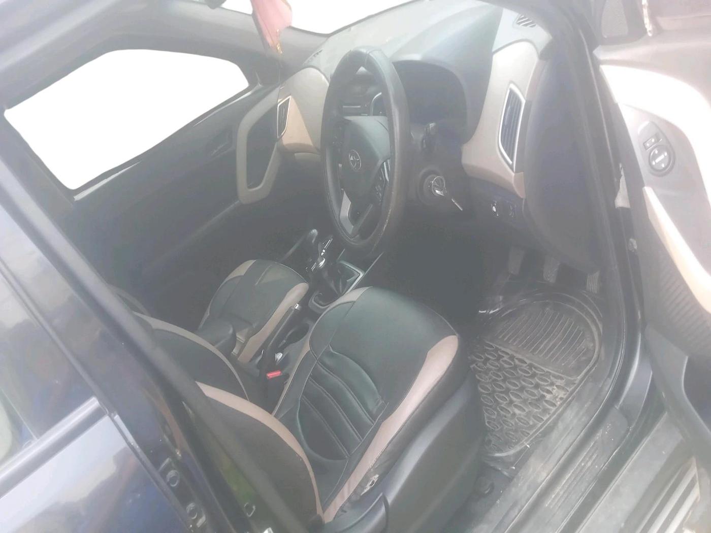 2016 Hyundai Creta E PLUS 1.6 PETROL, CNG, Manual, 74,599 km, interior
