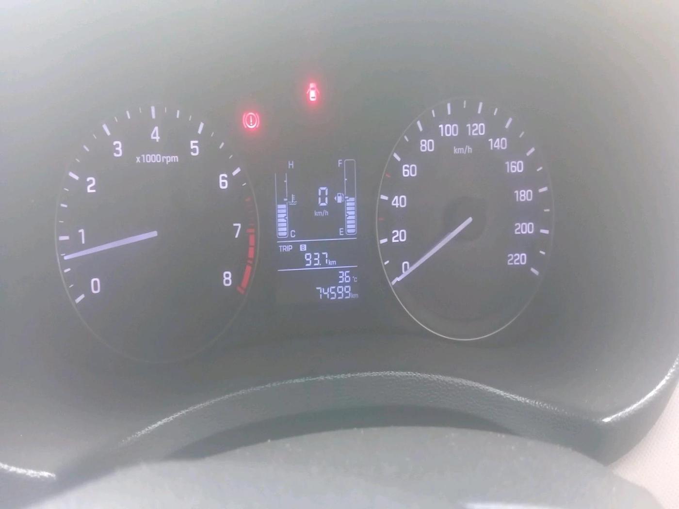 2016 Hyundai Creta E PLUS 1.6 PETROL, CNG, Manual, 74,599 km, interior