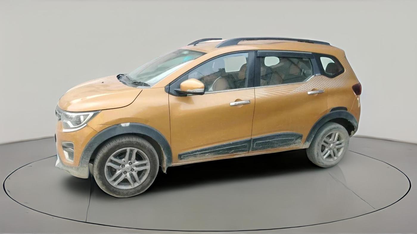 2019 Renault TRIBER RXZ, Petrol, Manual, 51,075 km, exterior
