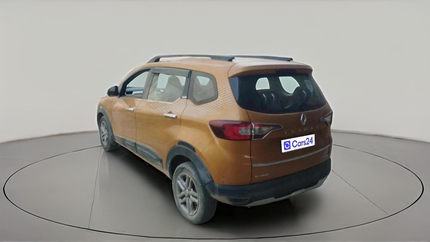 2019 Renault TRIBER RXZ, Petrol, Manual, 51,075 km, exterior