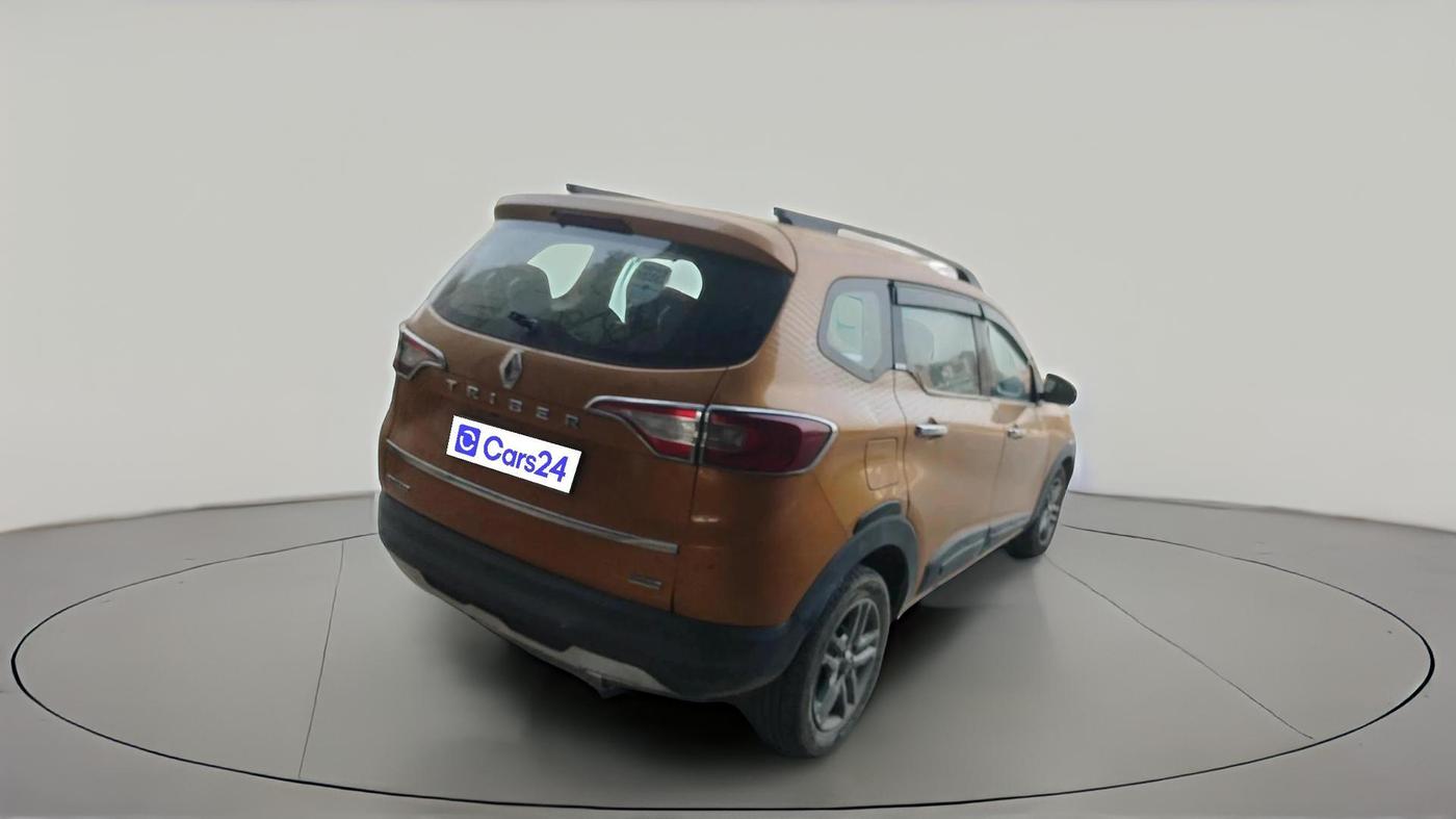 2019 Renault TRIBER RXZ, Petrol, Manual, 51,075 km, exterior