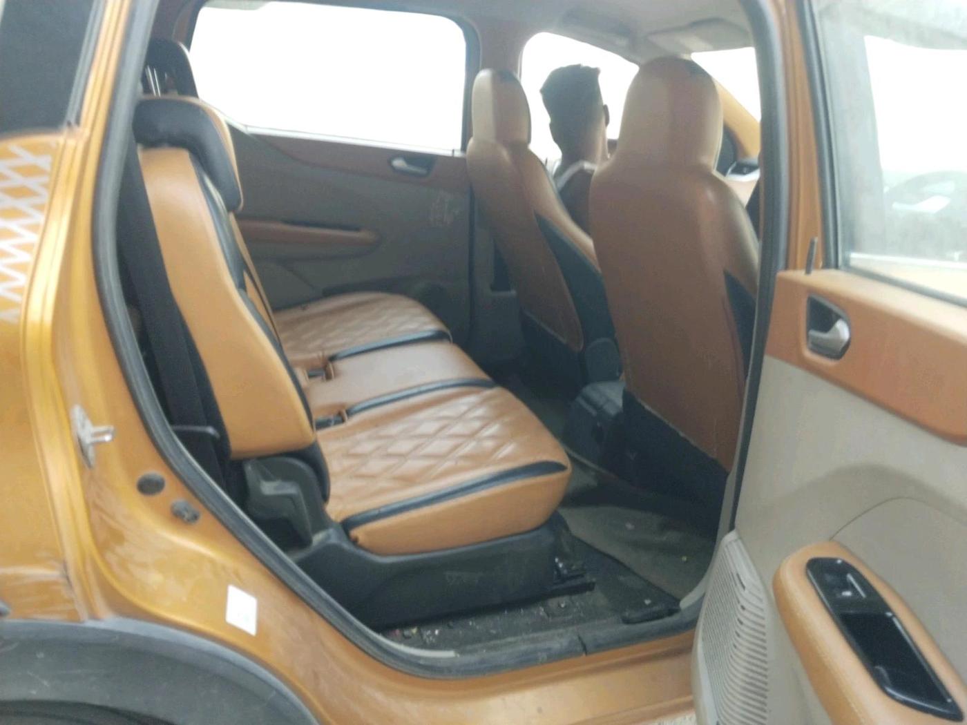 2019 Renault TRIBER RXZ, Petrol, Manual, 51,075 km, interior