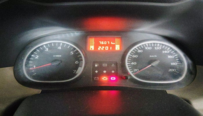 2014 Renault Duster RXE PETROL, Petrol, Manual, 76,071 km, interior
