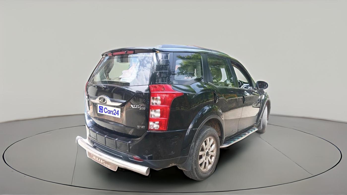 2017 Mahindra XUV500 W10 1.99, Diesel, Manual, 24,155 km, exterior