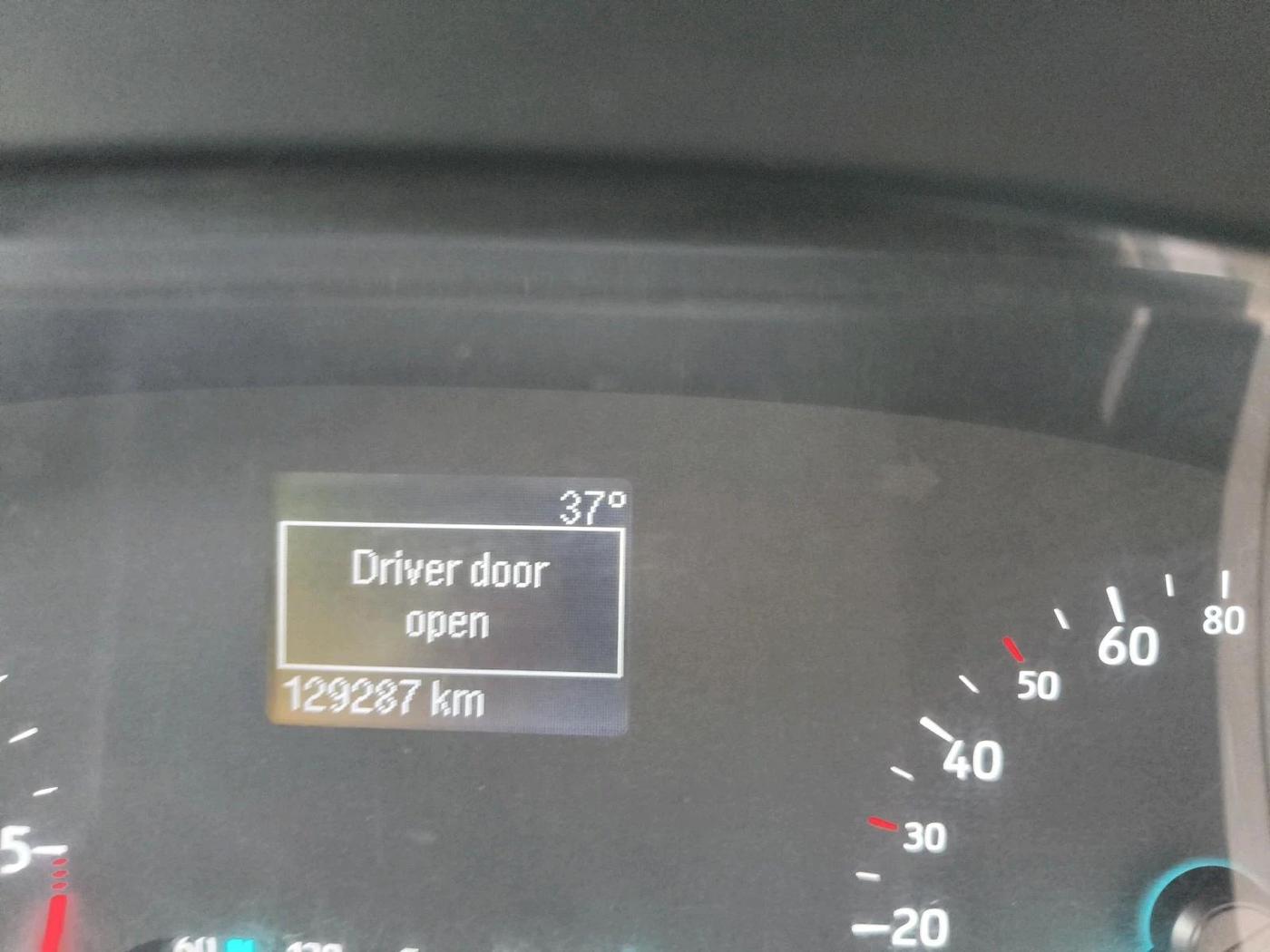 2018 Ford Ecosport TITANIUM 1.5L DIESEL, Diesel, Manual, 1,29,287 km, interior