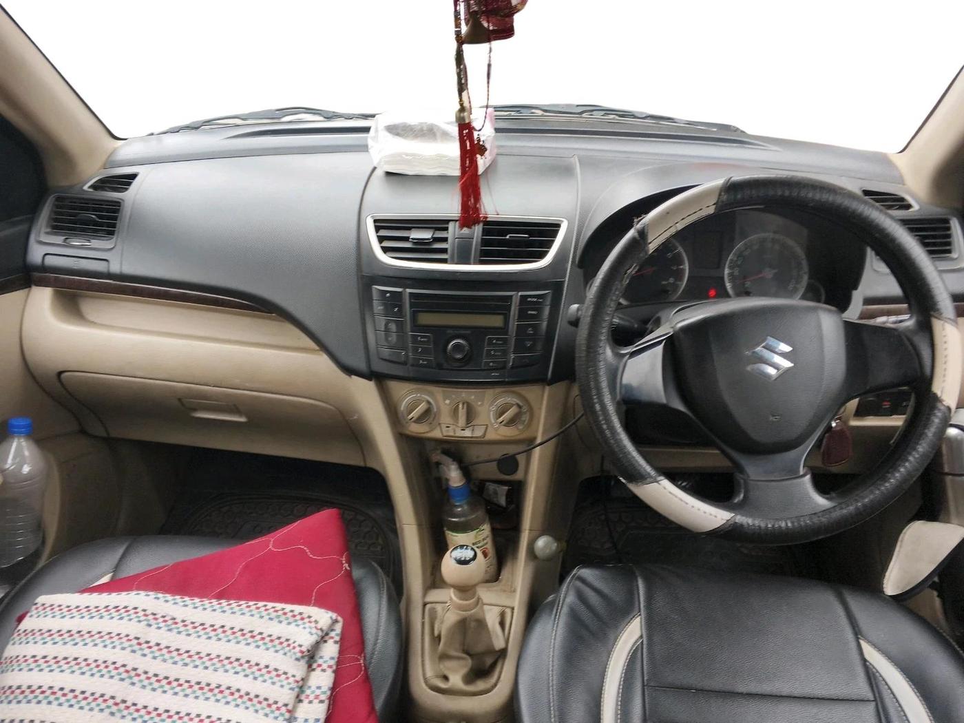 2014 Maruti Swift Dzire VXI, Petrol, Manual, 1,40,854 km, interior