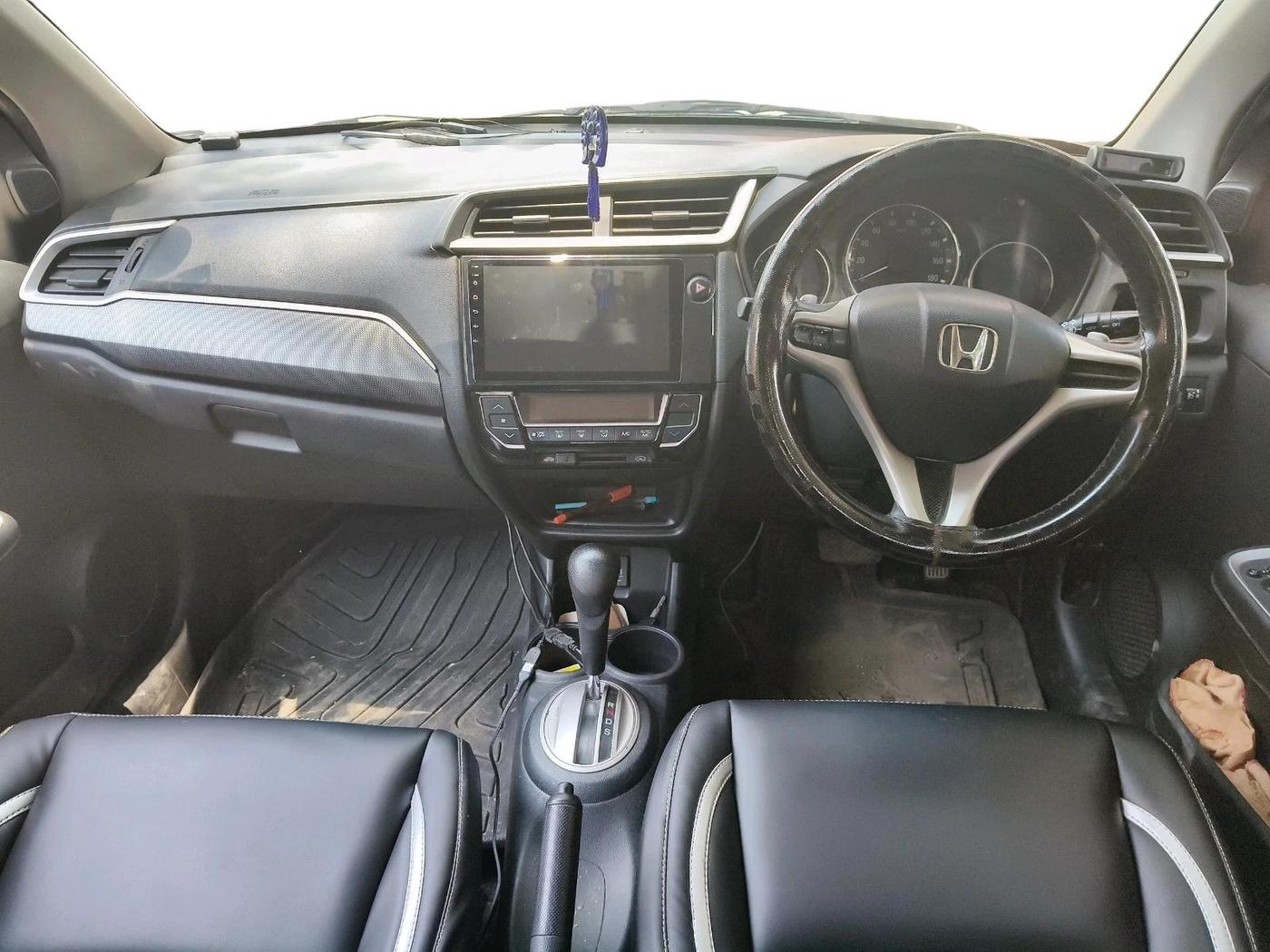 2016 Honda BR-V 1.5L I-VTEC V CVT, CNG, Automatic, 72,590 km, interior