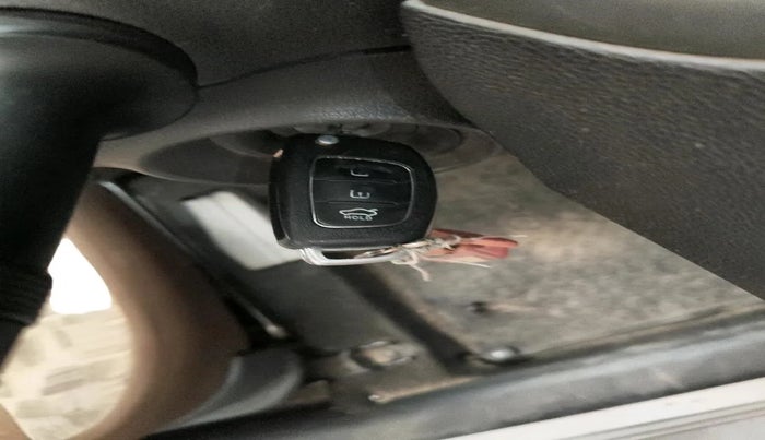 2013 Hyundai i20 SPORTZ 1.2, Petrol, Manual, 1,05,821 km, interior